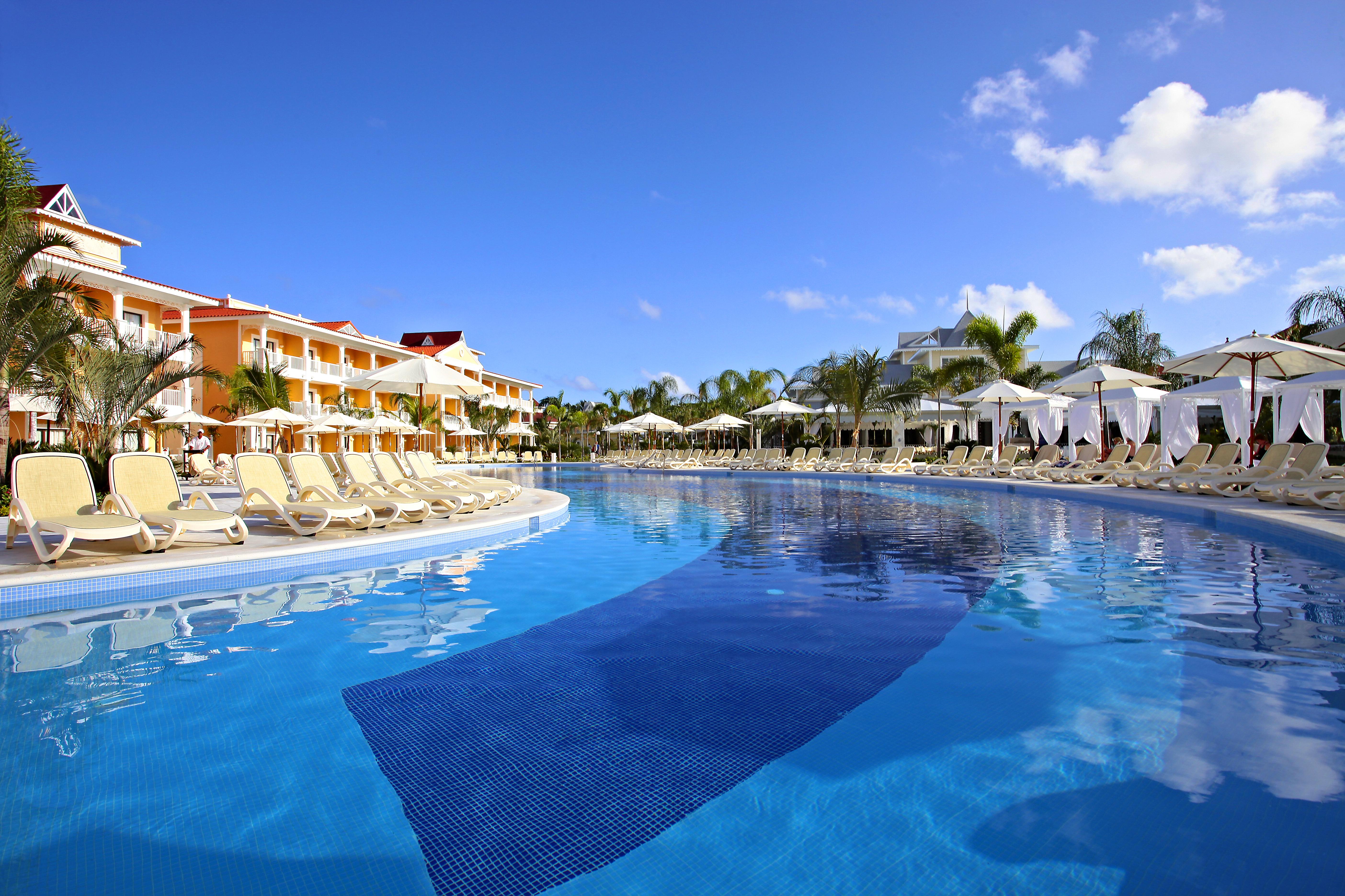 Отель Bahia Principe Grand Aquamarine (Adults Only) Пунта-Кана Экстерьер фото